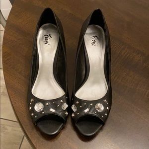 Fioni Jeweled Heels